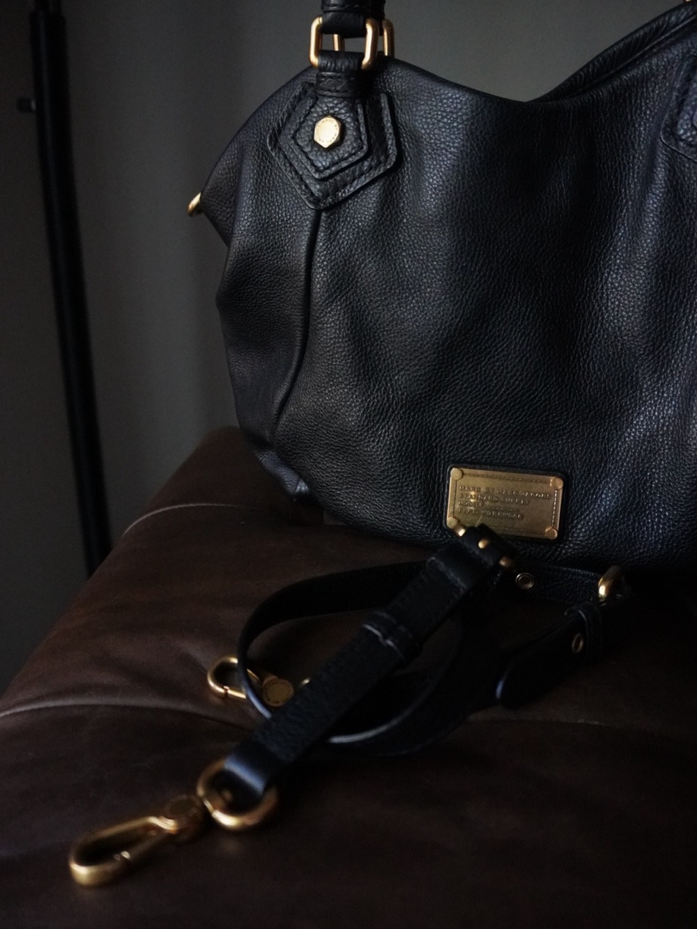 Marc by Marc Jacobs Black Leather Shoulder Bag with Gold Hardware - Picture 11 of 15